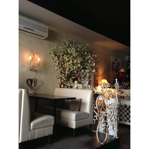 Ресторанный сервис бронирования столиков menu-rest.com - Интерьер ресторана "Счастье"