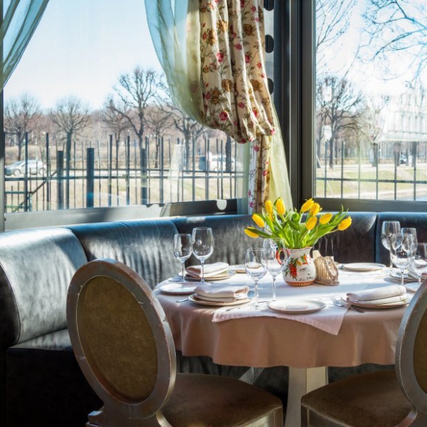 Ресторанный сервис бронирования столиков menu-rest.com - Интерьер ресторана "Парк Джузеппе"