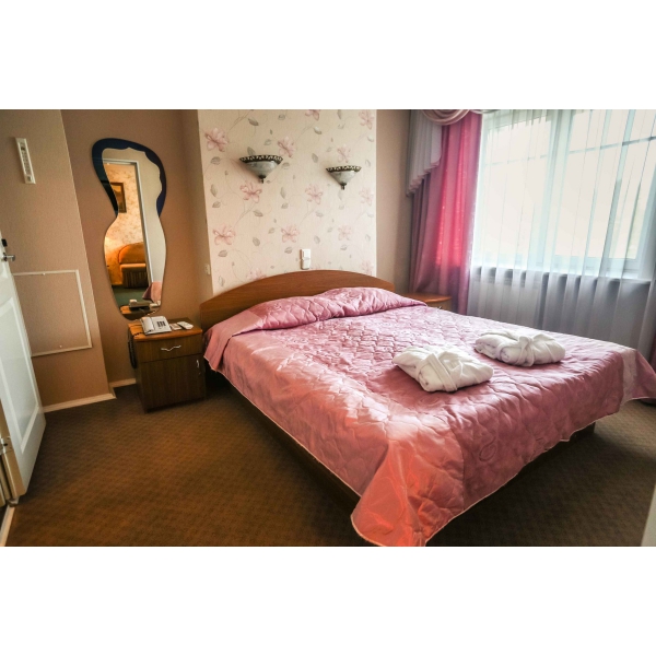 Ресторанный сервис бронирования столиков menu-rest.com - Интерьер ресторана "Аннушка"