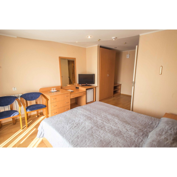 Ресторанный сервис бронирования столиков menu-rest.com - Интерьер ресторана "Аннушка"