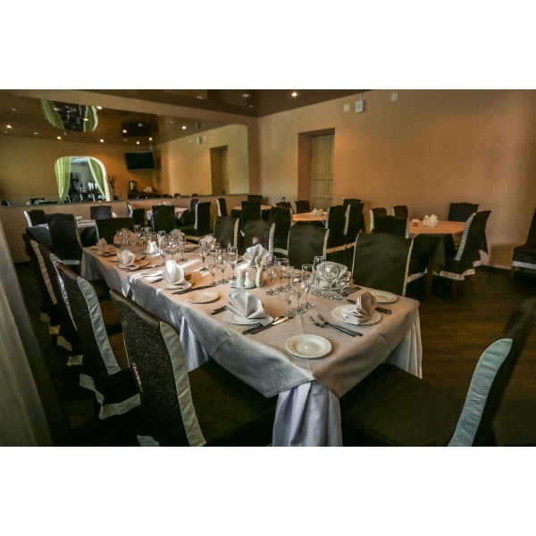 Ресторанный сервис бронирования столиков menu-rest.com - Интерьер ресторана "Аннушка"