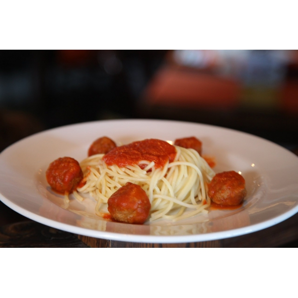 Ресторанный сервис бронирования столиков menu-rest.com - Интерьер ресторана "Карл и Фридрих"