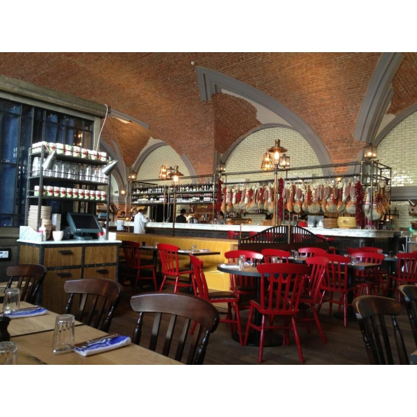 Ресторанный сервис бронирования столиков menu-rest.com - Интерьер ресторана "Jamie`s Italian"