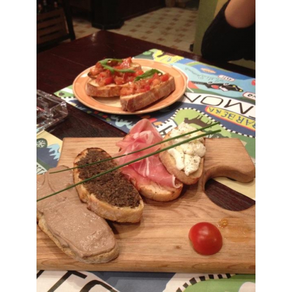 Ресторанный сервис бронирования столиков menu-rest.com - Интерьер ресторана "Марчелли`s"