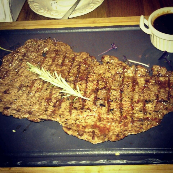 Ресторанный сервис бронирования столиков menu-rest.com - Интерьер ресторана "Пряности & Радости"