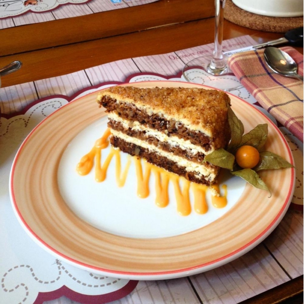 Ресторанный сервис бронирования столиков menu-rest.com - Интерьер ресторана "Гости"