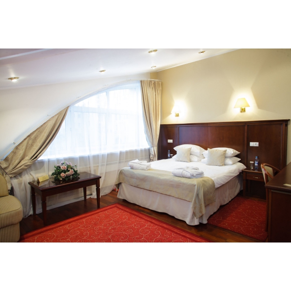 Ресторанный сервис бронирования столиков menu-rest.com - Интерьер ресторана "Аркадия"