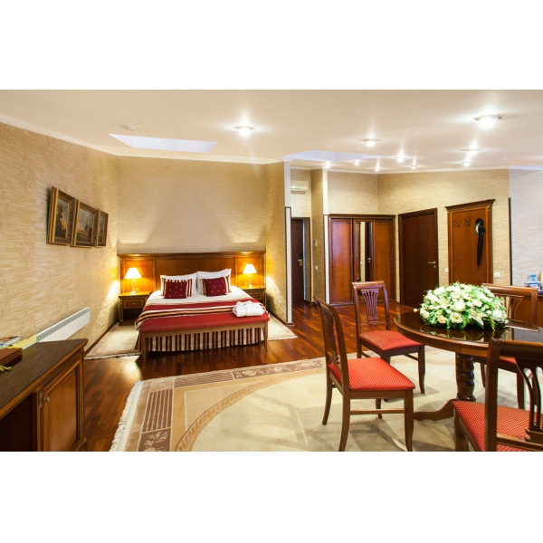 Ресторанный сервис бронирования столиков menu-rest.com - Интерьер ресторана "Аркадия"