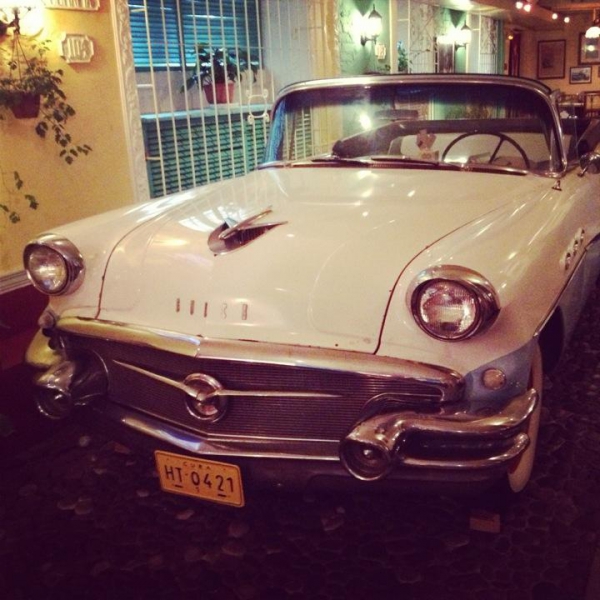 Ресторанный сервис бронирования столиков menu-rest.com - Интерьер ресторана "O! Cuba"