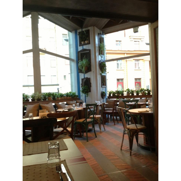 Ресторанный сервис бронирования столиков menu-rest.com - Интерьер ресторана "Пряности & Радости"