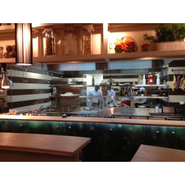 Ресторанный сервис бронирования столиков menu-rest.com - Интерьер ресторана "Chili Pizza"