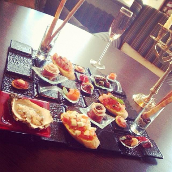 Ресторанный сервис бронирования столиков menu-rest.com - Интерьер ресторана "ГОРОХОВ"