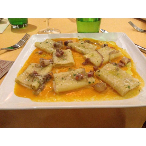 Ресторанный сервис бронирования столиков menu-rest.com - Интерьер ресторана "ГОРОХОВ"