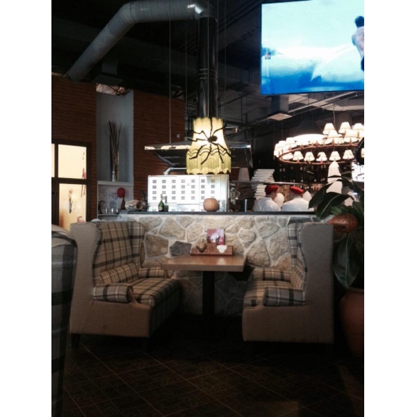 Ресторанный сервис бронирования столиков menu-rest.com - Интерьер ресторана "Brother`s Pizza"