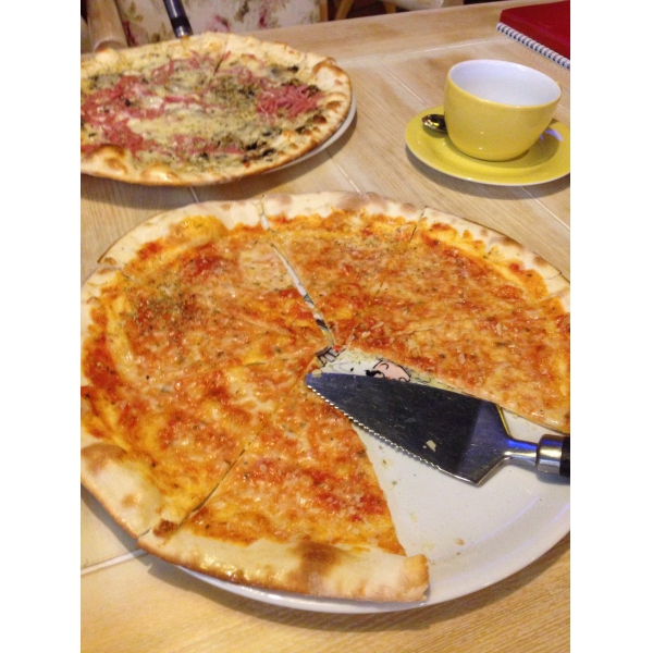 Ресторанный сервис бронирования столиков menu-rest.com - Интерьер ресторана "Brother`s Pizza"