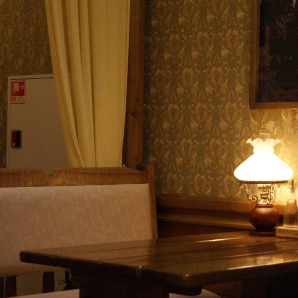 Ресторанный сервис бронирования столиков menu-rest.com - Интерьер ресторана "Дюжина"