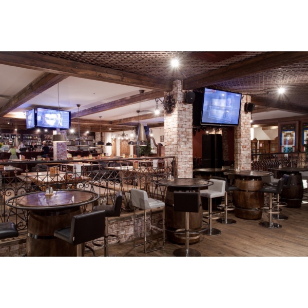 Ресторанный сервис бронирования столиков menu-rest.com - Интерьер ресторана "Maximilian"