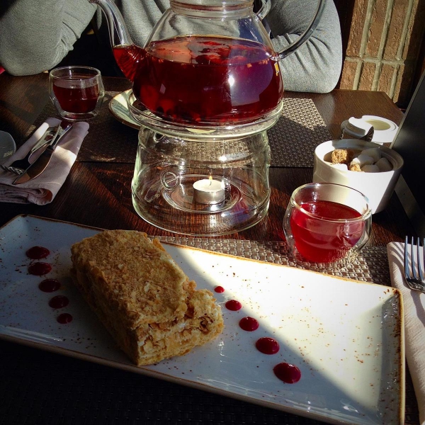 Ресторанный сервис бронирования столиков menu-rest.com - Интерьер ресторана "Паруса на крыше"