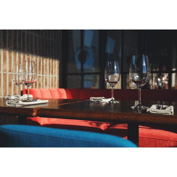 Ресторанный сервис бронирования столиков menu-rest.com - Интерьер ресторана "Паруса на крыше"