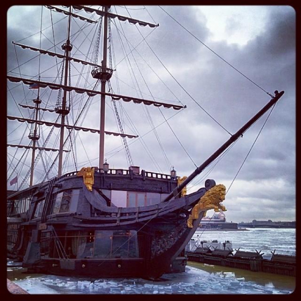 Ресторанный сервис бронирования столиков menu-rest.com - Интерьер ресторана "Летучий Голландец"