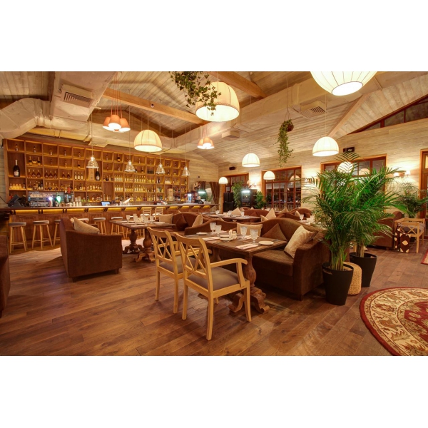 Ресторанный сервис бронирования столиков menu-rest.com - Интерьер ресторана "Villa Zималеtо"