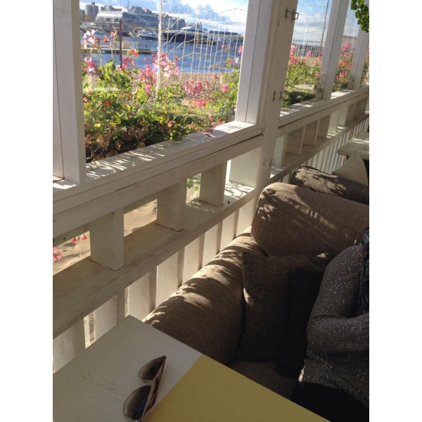 Ресторанный сервис бронирования столиков menu-rest.com - Интерьер ресторана "SunDay Ginza"