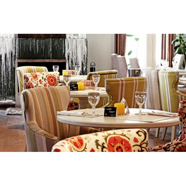 Ресторанный сервис бронирования столиков menu-rest.com - Интерьер ресторана "SunDay Ginza"