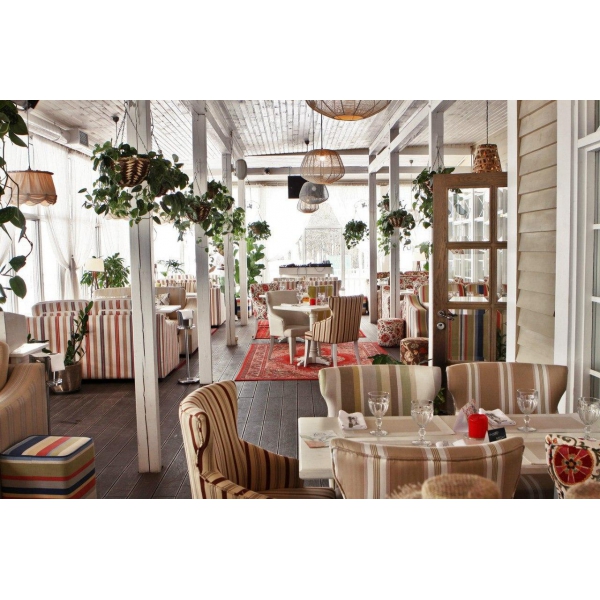 Ресторанный сервис бронирования столиков menu-rest.com - Интерьер ресторана "SunDay Ginza"