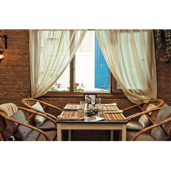 Ресторанный сервис бронирования столиков menu-rest.com - Интерьер ресторана "MAMALЫGA"