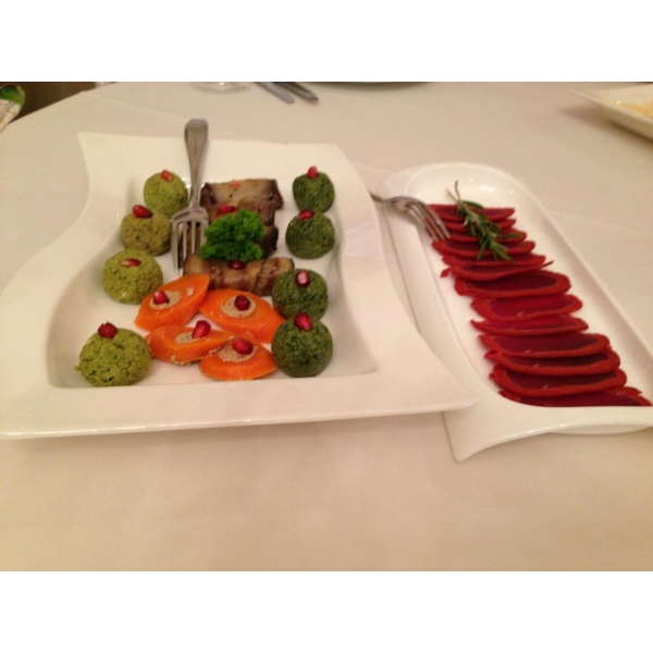 Ресторанный сервис бронирования столиков menu-rest.com - Интерьер ресторана "Миндаль cafe"