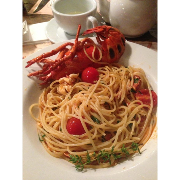 Ресторанный сервис бронирования столиков menu-rest.com - Интерьер ресторана "Capuletti"