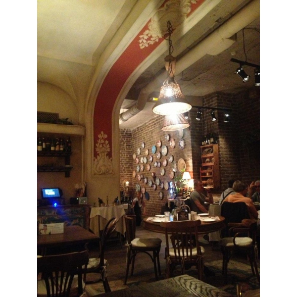 Ресторанный сервис бронирования столиков menu-rest.com - Интерьер ресторана "Capuletti"