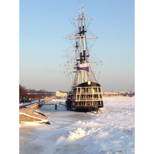 Ресторанный сервис бронирования столиков menu-rest.com - Интерьер ресторана "Фрегат Благодать"