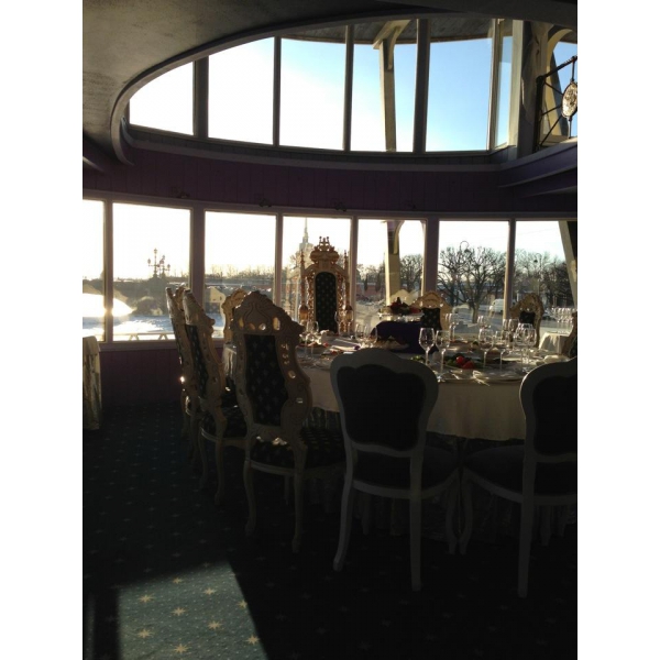 Ресторанный сервис бронирования столиков menu-rest.com - Интерьер ресторана "Фрегат Благодать"