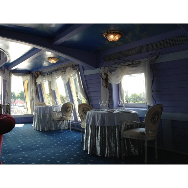 Ресторанный сервис бронирования столиков menu-rest.com - Интерьер ресторана "Фрегат Благодать"