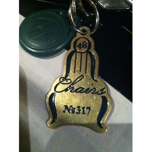 Ресторанный сервис бронирования столиков menu-rest.com - Интерьер ресторана "48 стульев"