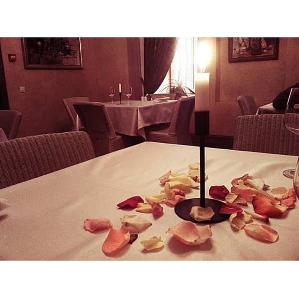 Ресторанный сервис бронирования столиков menu-rest.com - Интерьер ресторана "Via Dell`Oliva"