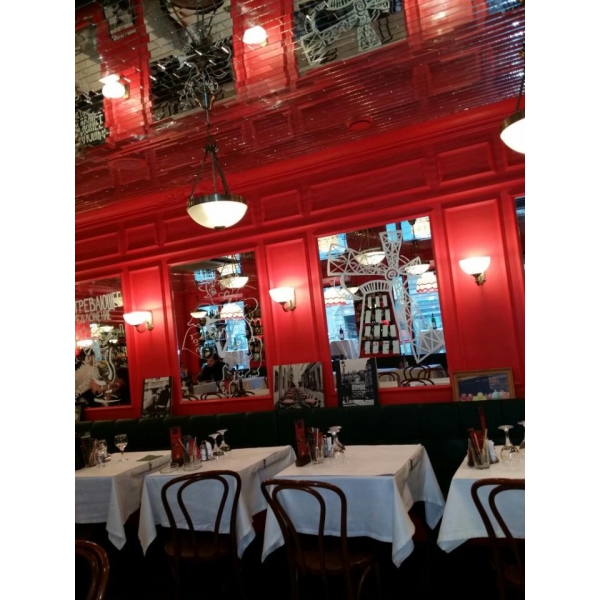 Ресторанный сервис бронирования столиков menu-rest.com - Интерьер ресторана "Жан-Жак Руссо"