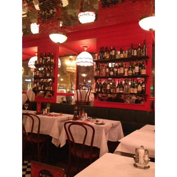 Ресторанный сервис бронирования столиков menu-rest.com - Интерьер ресторана "Жан-Жак Руссо"