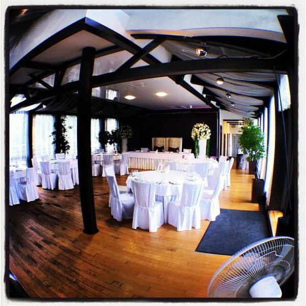 Ресторанный сервис бронирования столиков menu-rest.com - Интерьер ресторана "Bali"