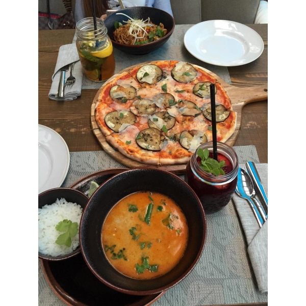 Ресторанный сервис бронирования столиков menu-rest.com - Интерьер ресторана "Food park"