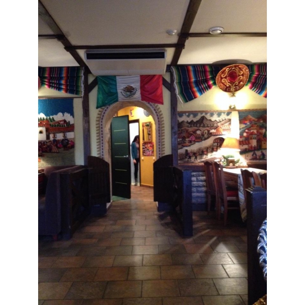 Ресторанный сервис бронирования столиков menu-rest.com - Интерьер ресторана "Tequila-Boom"