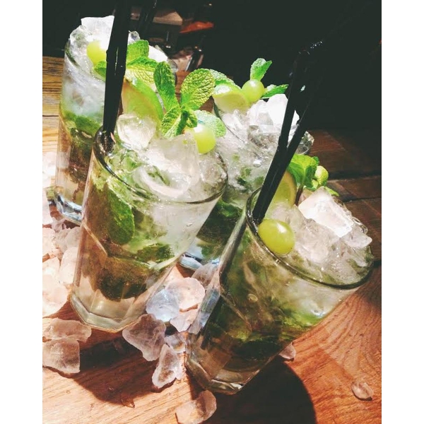 Ресторанный сервис бронирования столиков menu-rest.com - Интерьер ресторана "MACARENA"