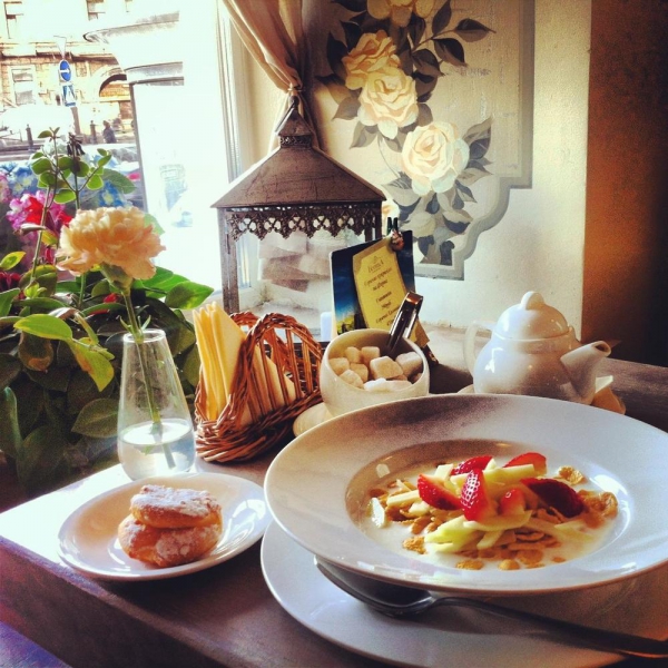 Ресторанный сервис бронирования столиков menu-rest.com - Интерьер ресторана "FermA"