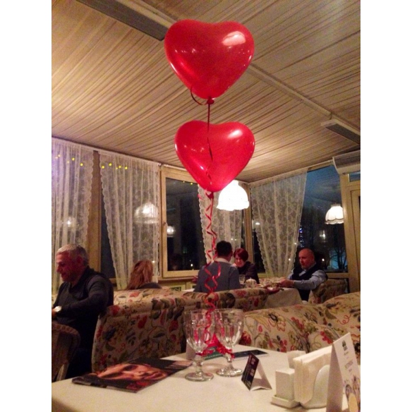 Ресторанный сервис бронирования столиков menu-rest.com - Интерьер ресторана "На речке"