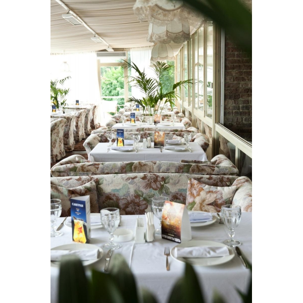 Ресторанный сервис бронирования столиков menu-rest.com - Интерьер ресторана "На речке"