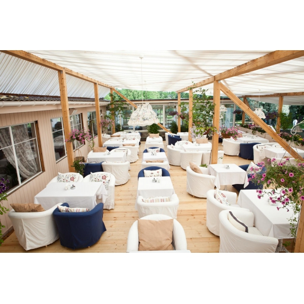 Ресторанный сервис бронирования столиков menu-rest.com - Интерьер ресторана "На речке"