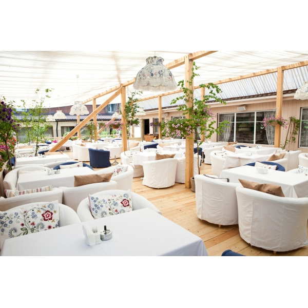 Ресторанный сервис бронирования столиков menu-rest.com - Интерьер ресторана "На речке"