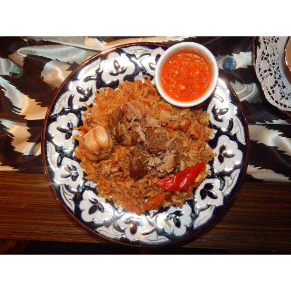 Ресторанный сервис бронирования столиков menu-rest.com - Интерьер ресторана "Узбечка на речке"