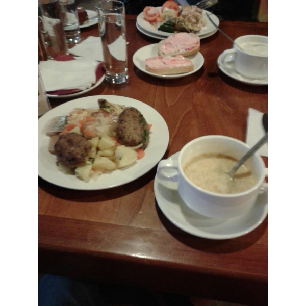 Ресторанный сервис бронирования столиков menu-rest.com - Интерьер ресторана "Bier Konig"